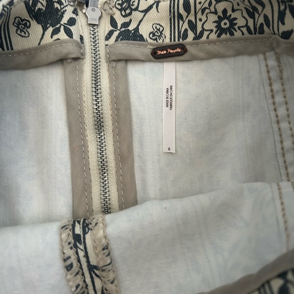 Free people mini skirt - Picture 2 of 2